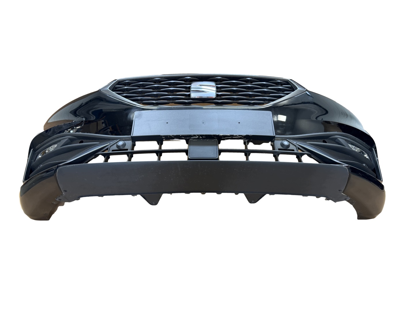 SEAT LEON IV FR bumper front 4 PDC RADAR LY9T