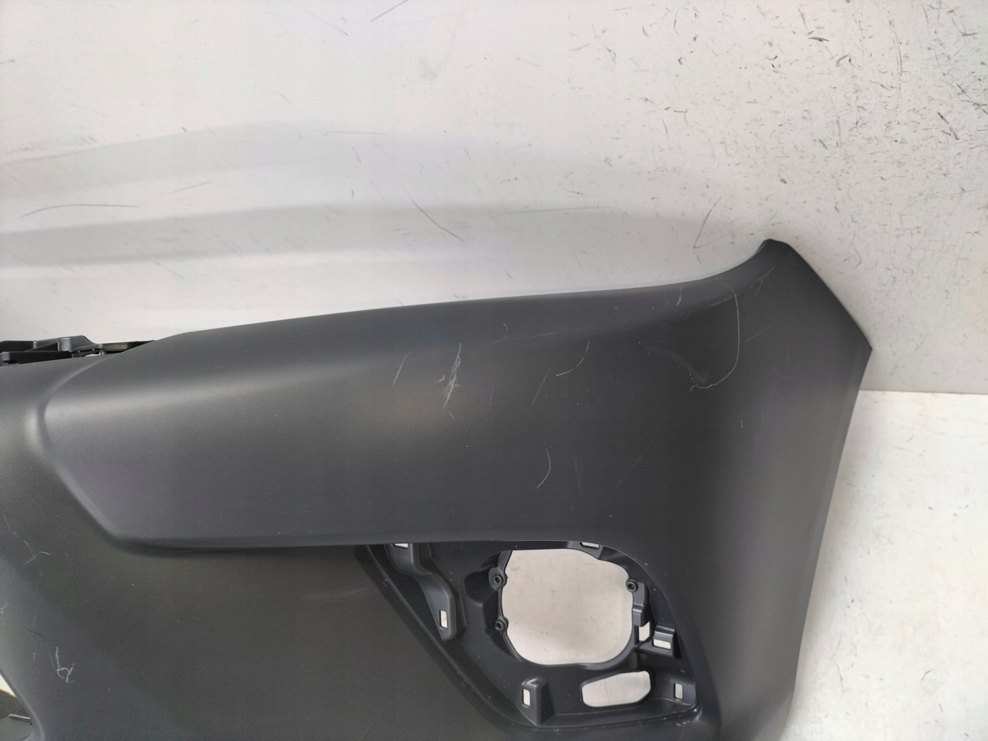 front bumper front TOYOTA HILUX 8 VIII 15