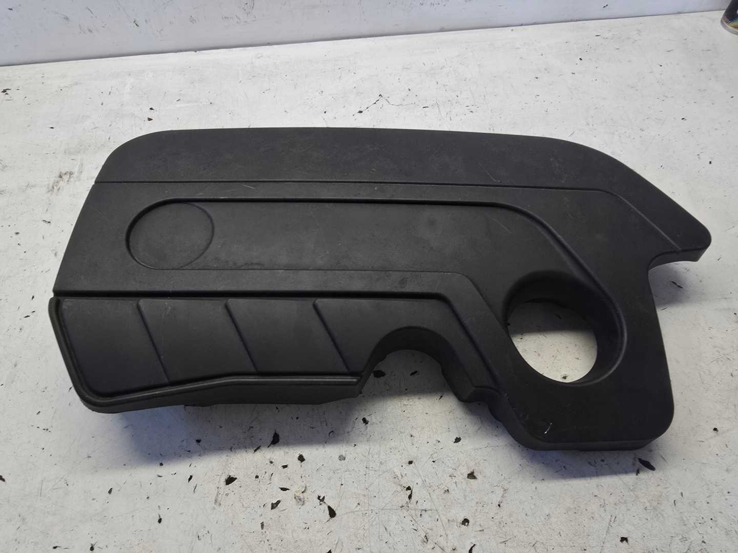 OPEL INSIGNIA B upper motor cover 1.6 CDTI