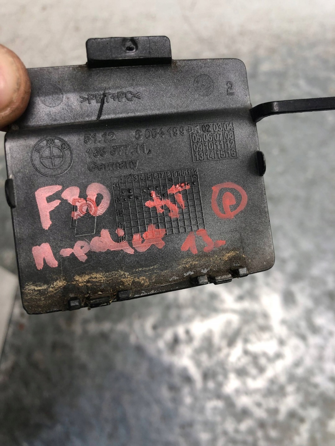 towing hook cap rear part BMW F30 m-packet 8054199