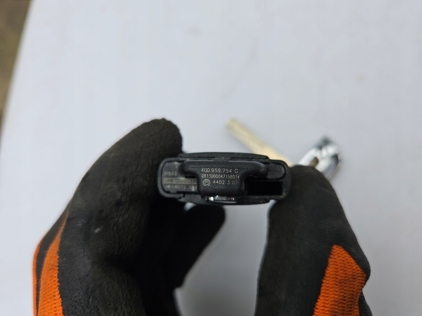 key PILOT AUDI A7 S7 4G C7 4G0959754G USA PANIC