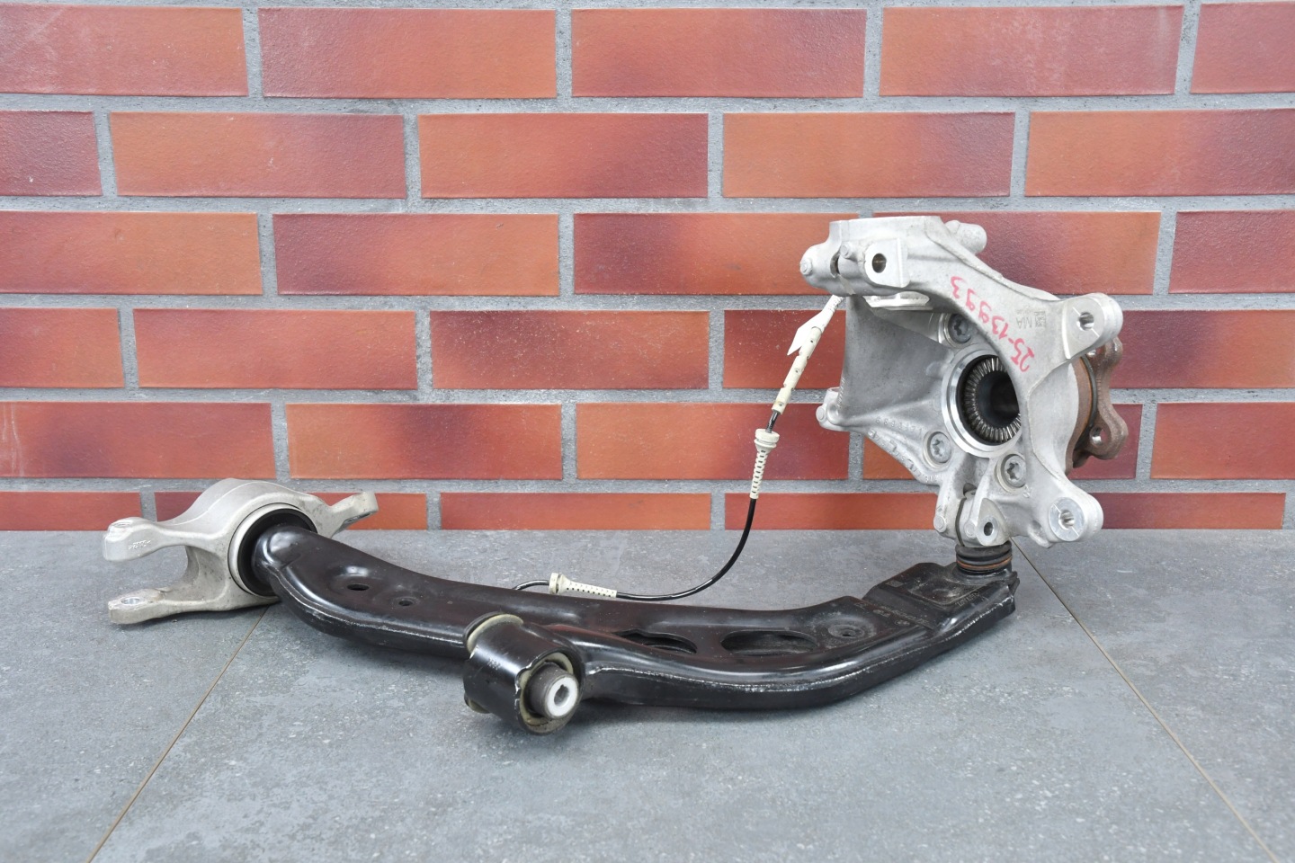 swing left front front shock absorber left BMW 1 F70 M135iX 13952km