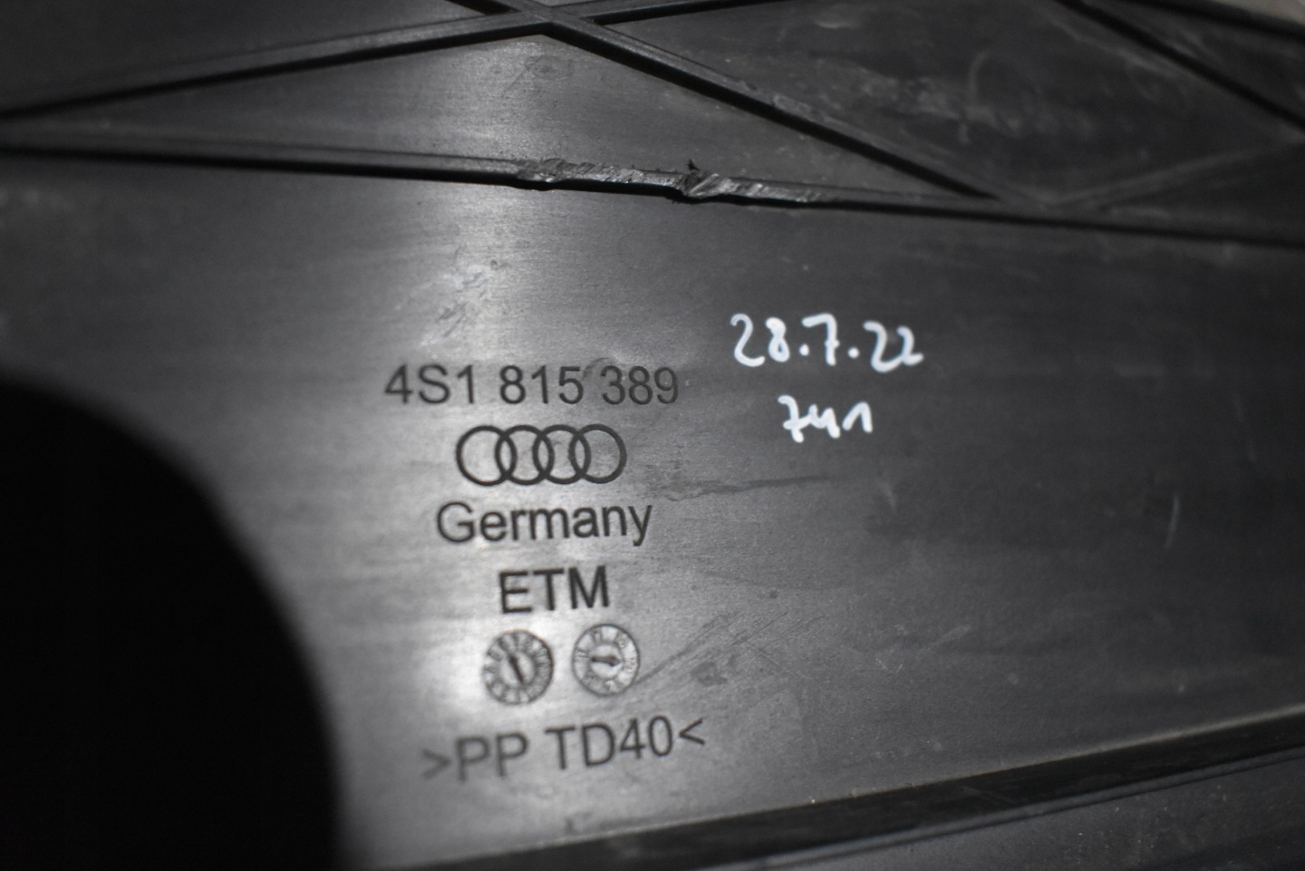 IDEALNY drain SSACY AUDI R8 1