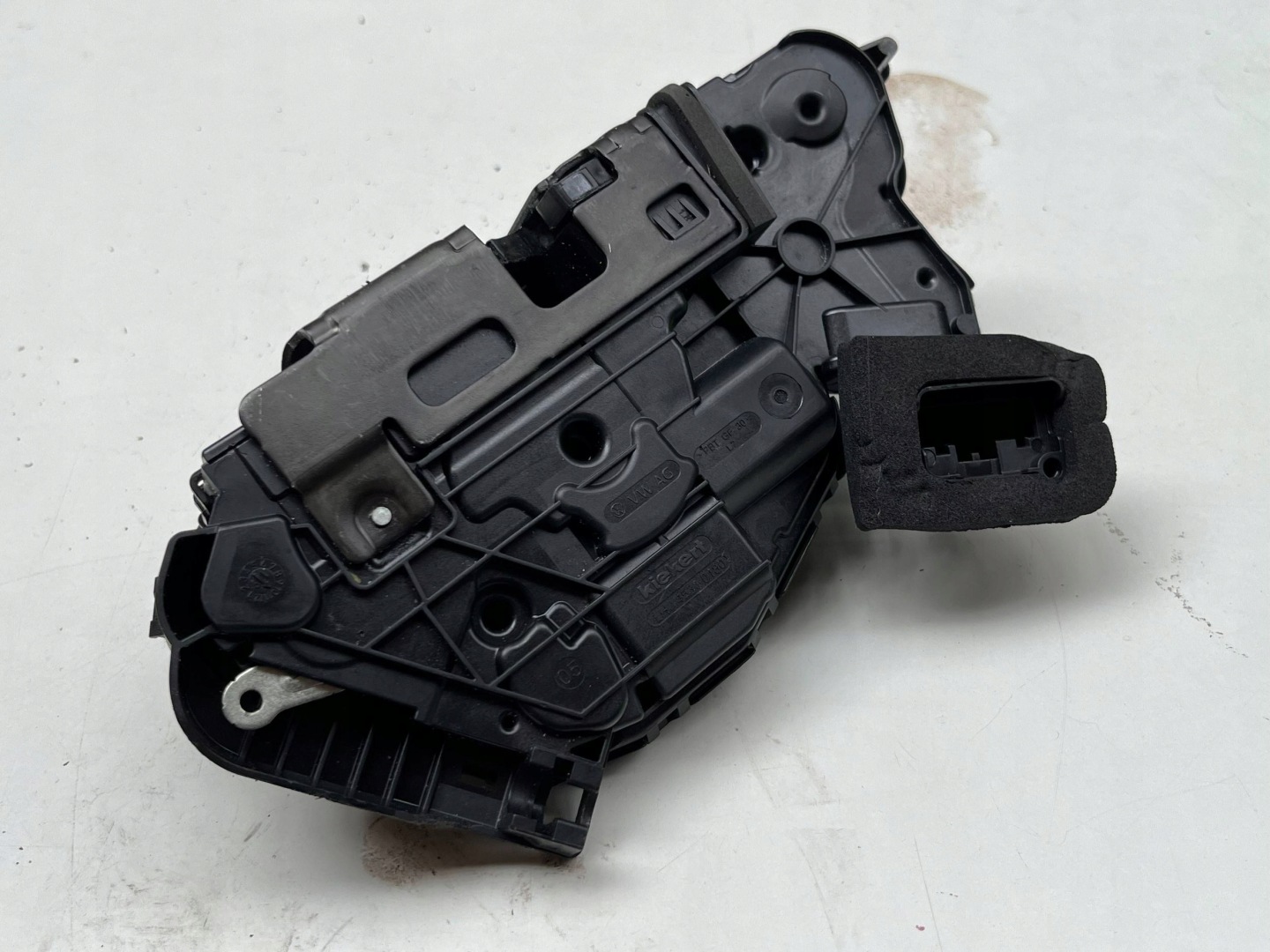 VOLKSWAGEN SEAT SKODA lock door left front 5TB837015B @M