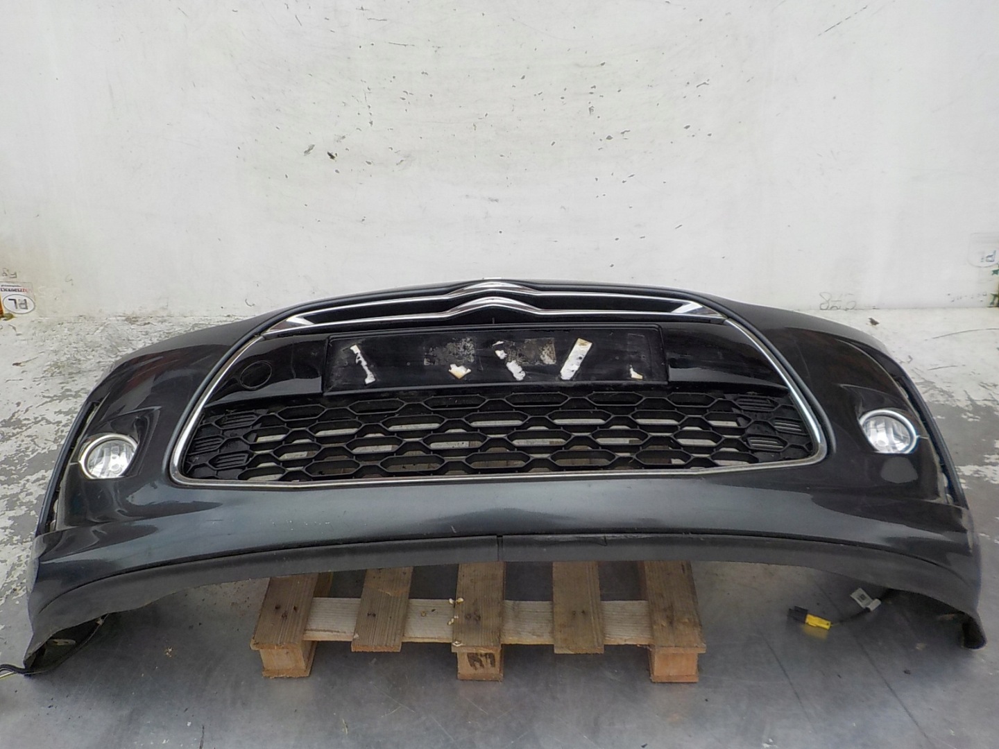 CITROEN DS3 09-14 bumper front front