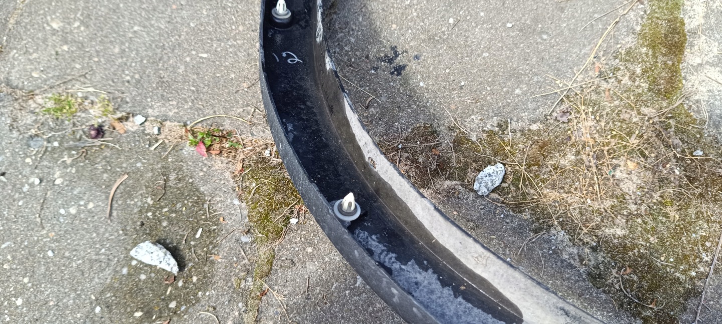 Blende Abdeckung NADKOLA BMW X5 E70 links heck 7158425