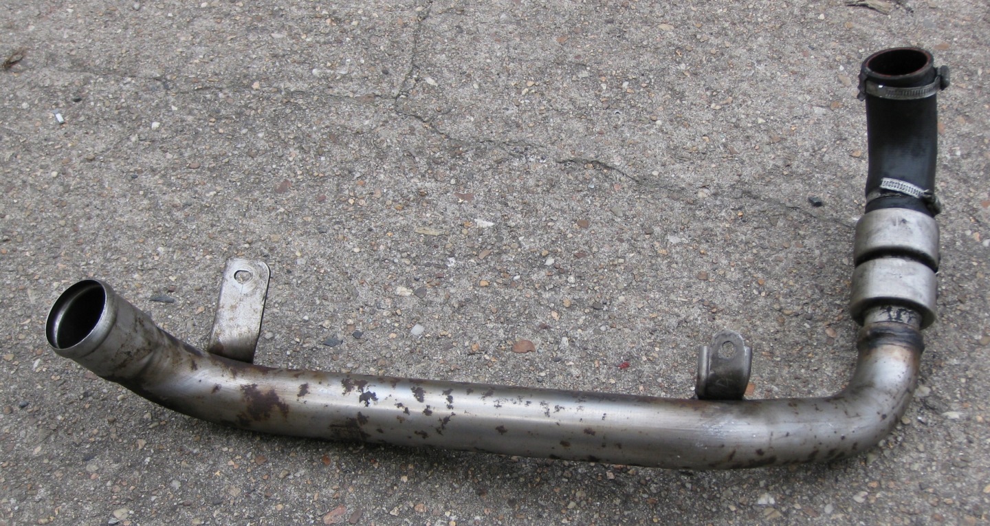 FORD MONDEO MK4 KOMBI 08R trouba hadice intercoolera