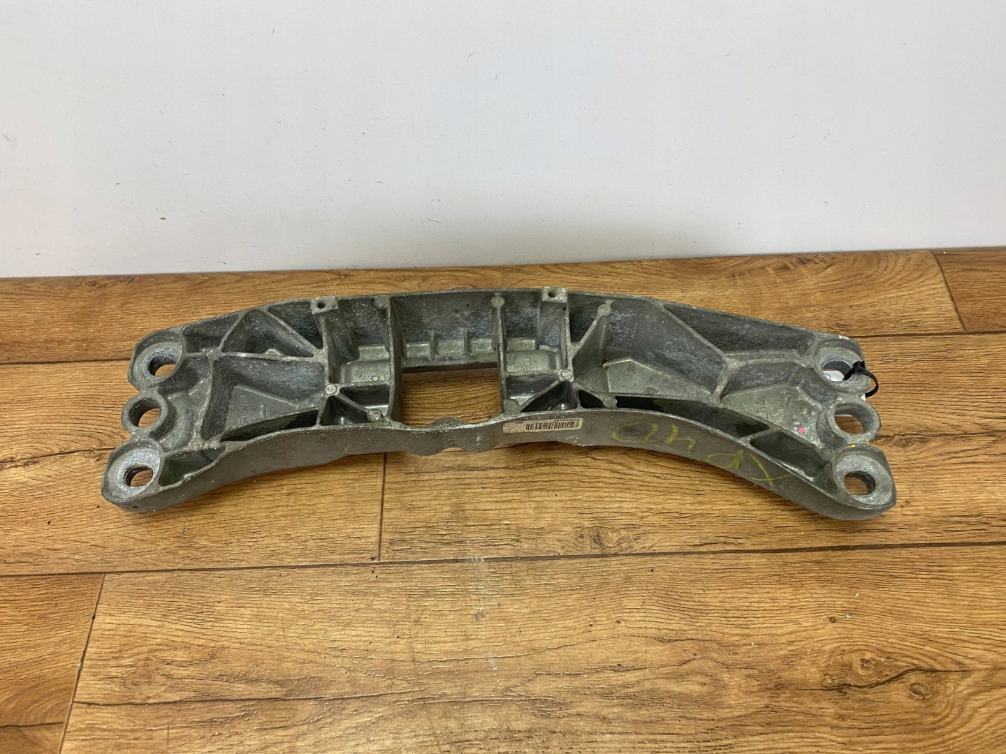 gearbox mount Chevrolet Camaro 2016+