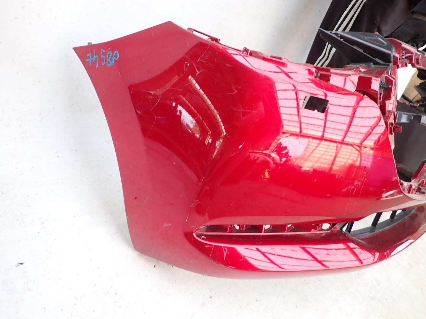 MAZDA 2 III LIFT 19-23 bumper front front washer