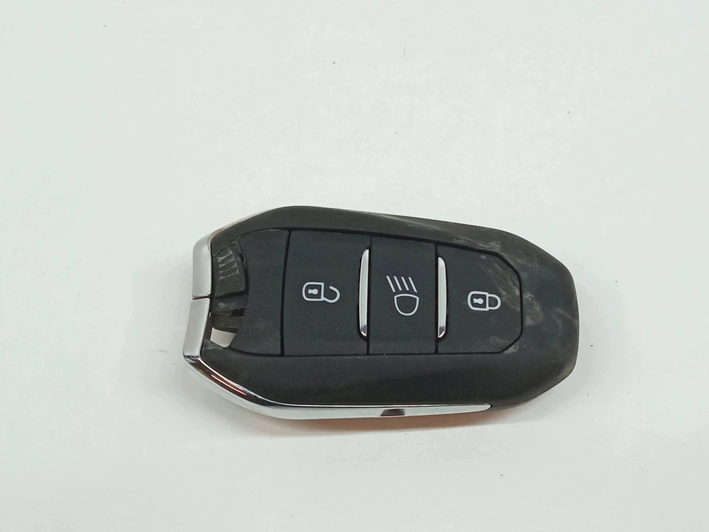 klíček PILOT Peugeot 208 II (2019- )