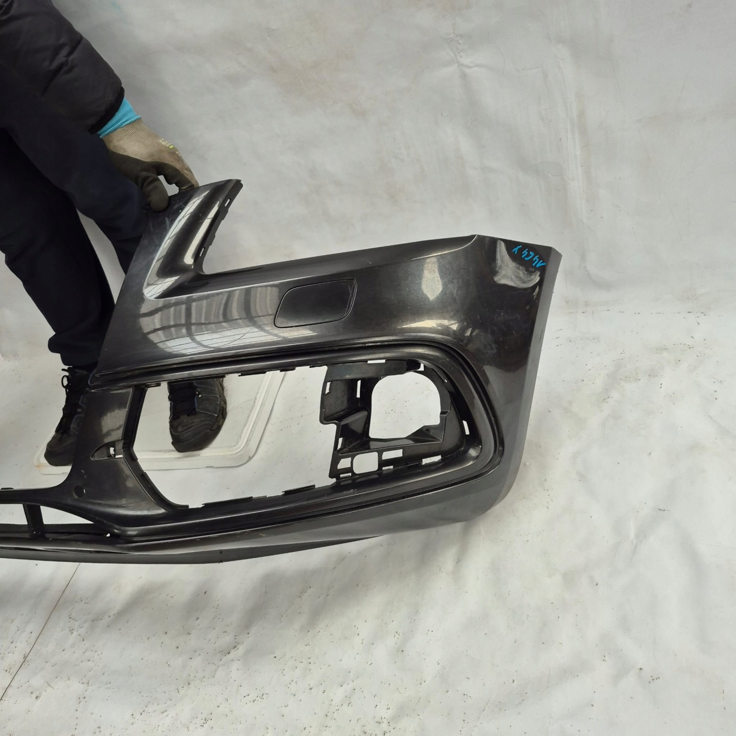 AUDI SQ5 and 1 8R LIFT 13-16 bumper front front washer PDC