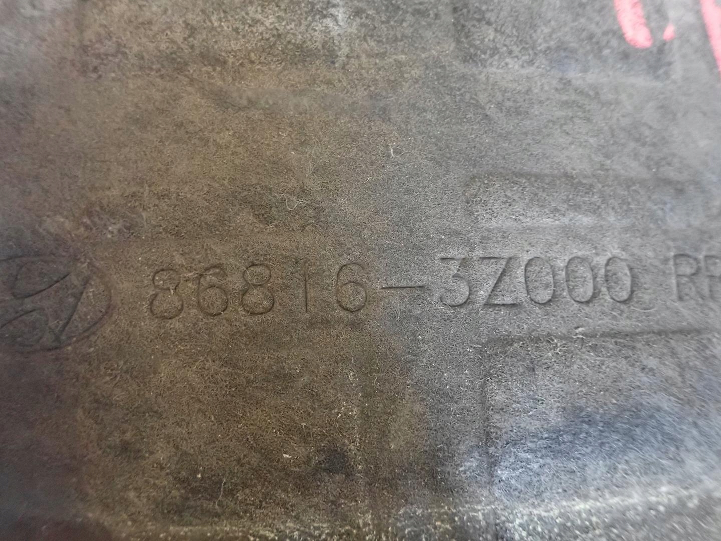 podblatník pravý předek HYUNDAI I40 2011- 86816-3Z000
