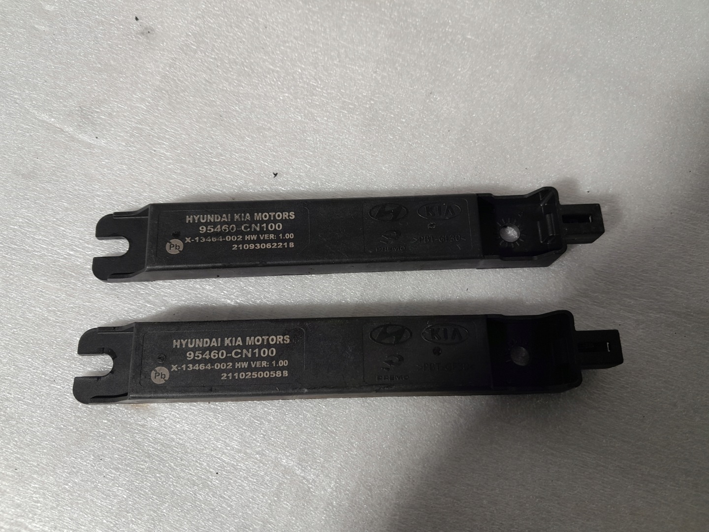 KIA CARNIVAL 2022 amplifier ANTENY 95460-CN100