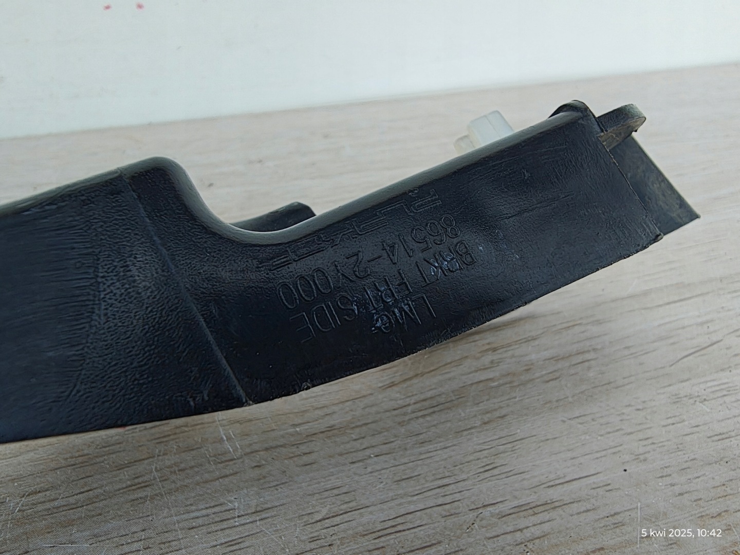 HYUNDAI IX35 TUCSON 09R+ bumper bracket right front holder K79/622MR
