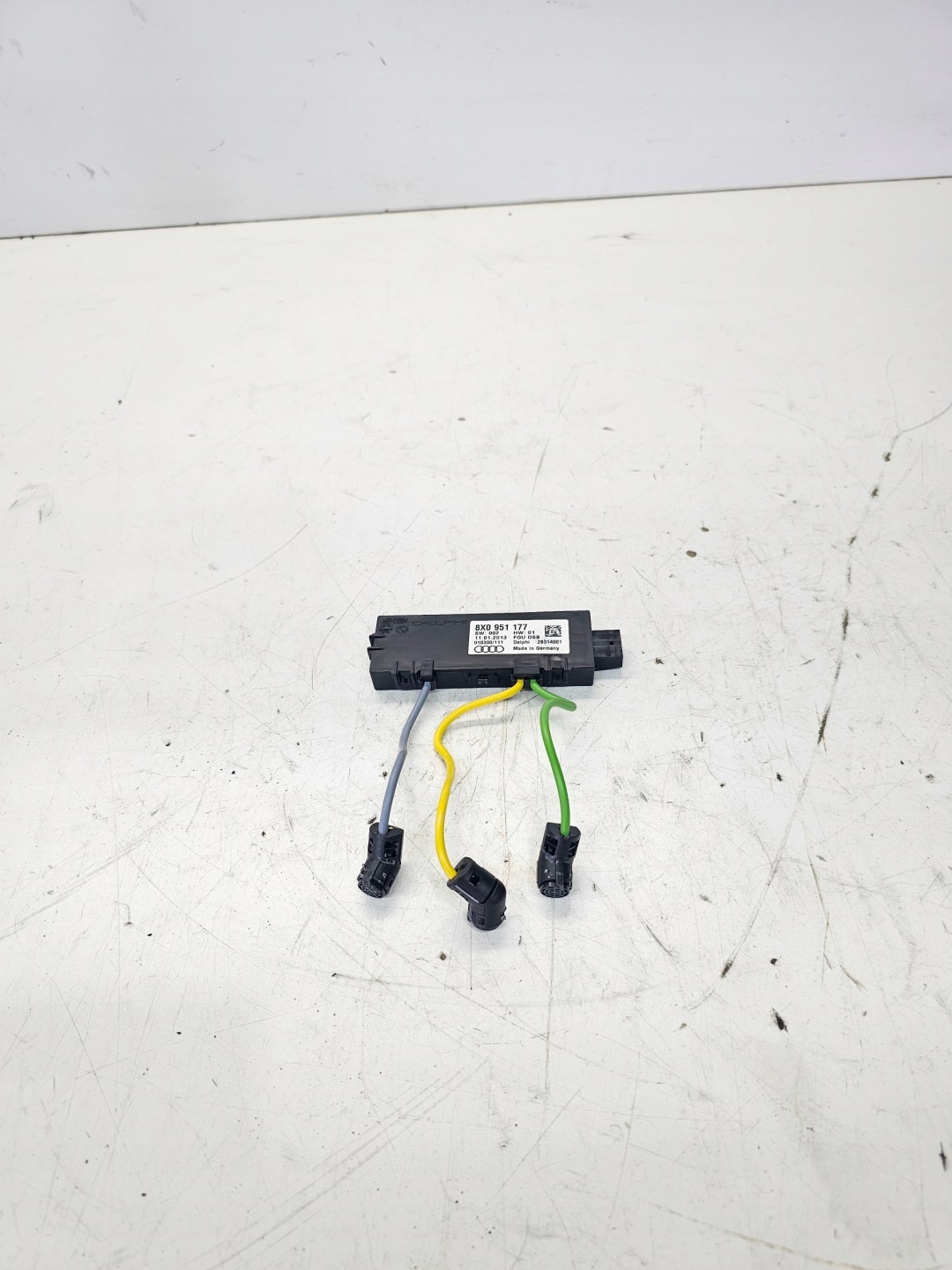 sensor RUCHU cabs AUDI A1 8X LIFT Q3 8U 8X0951177