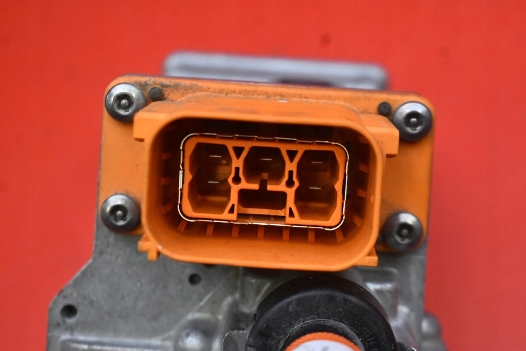 relay STERUJACY PRADEM 4KE915217 AUDI E-TRON 55 408 KM 18-21