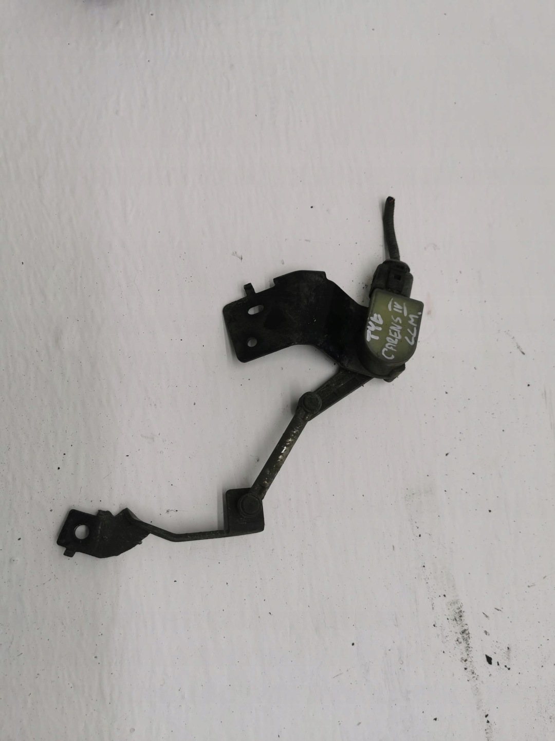 Sensor POZIOMOWANIA Leuchten KIA CARENS IV 13-19