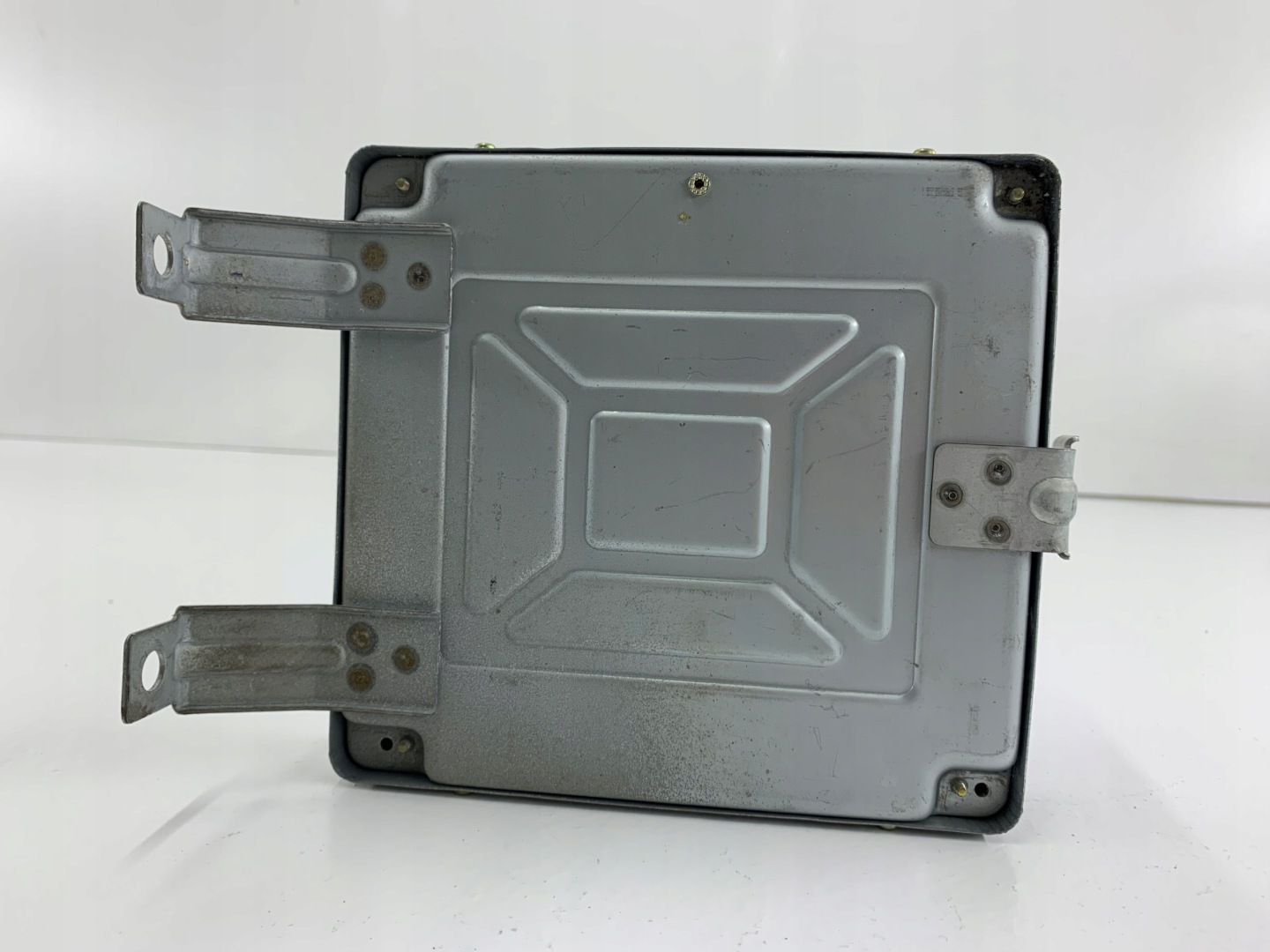SUZUKI SWIFT 1.0 control unit of the engine 33920-68E1