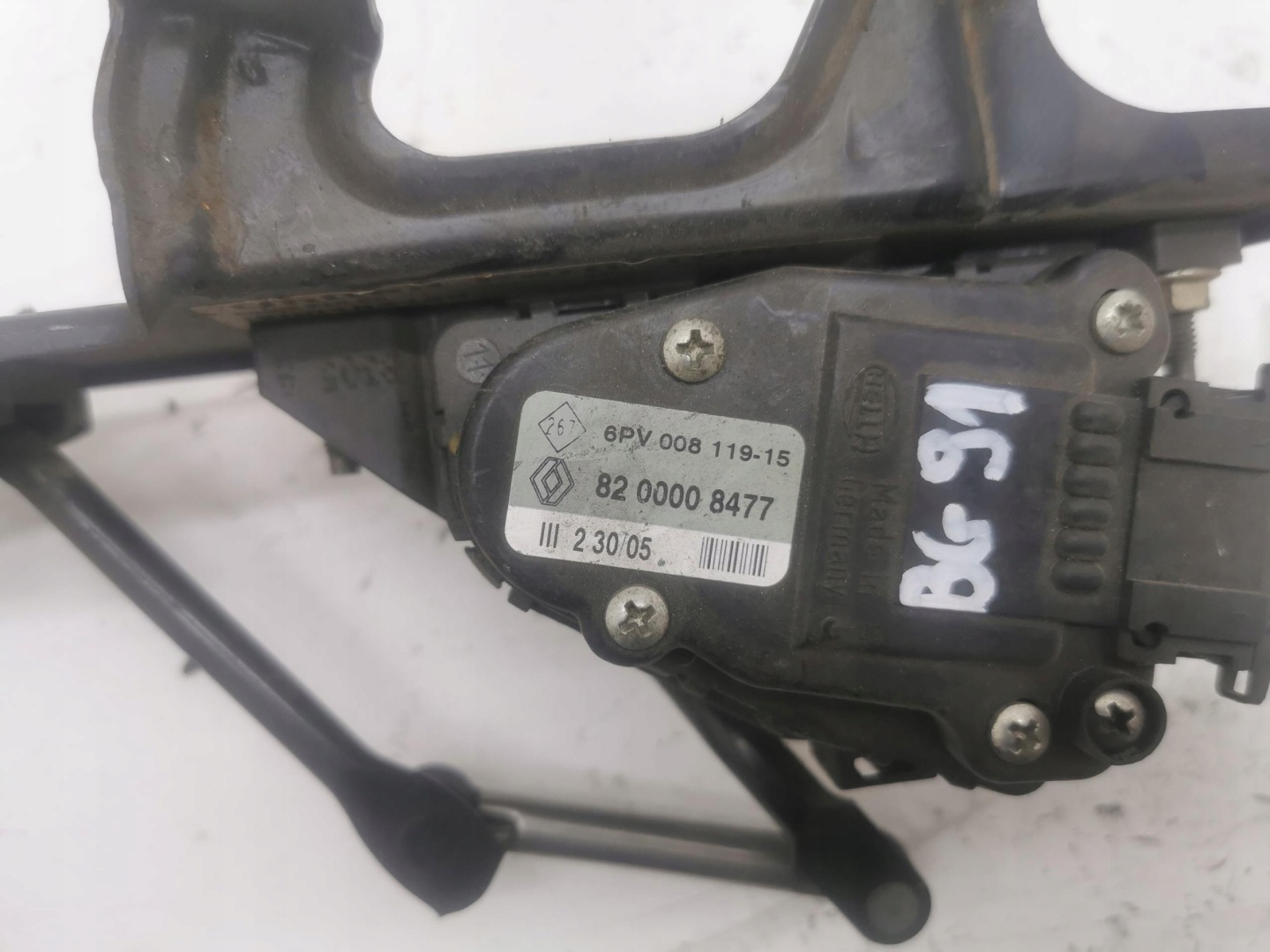 potentiometer Gas RENAULT TRAFIC II 2.0 820008477