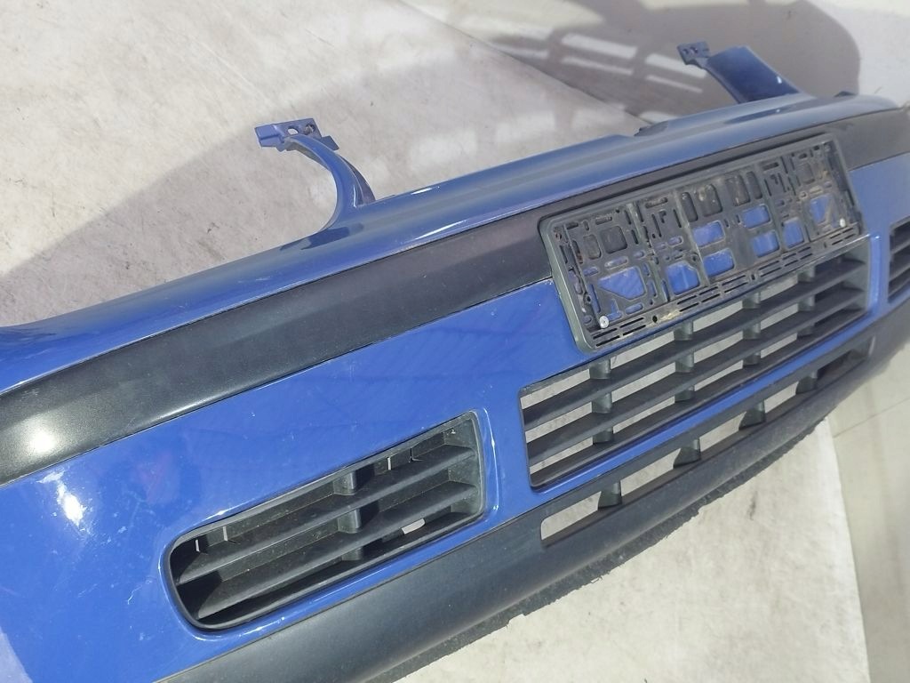 VW Golf IV 4 nárazník předek přední