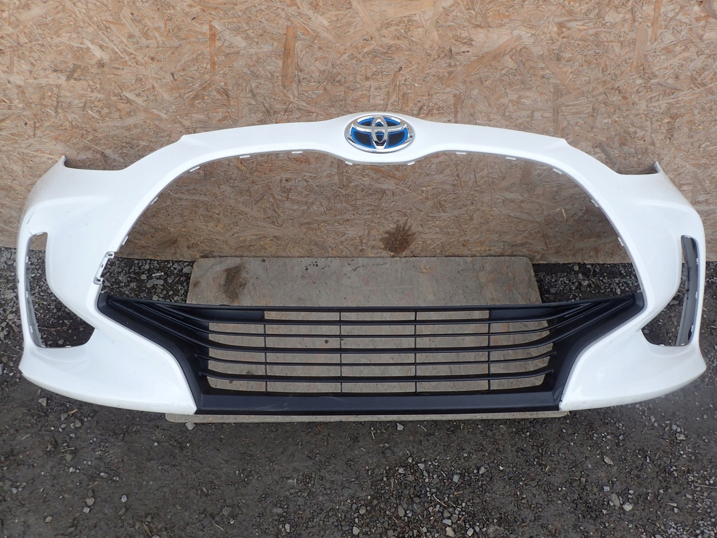 bumper front front TOYOTA YARIS 4 IV P21 2020