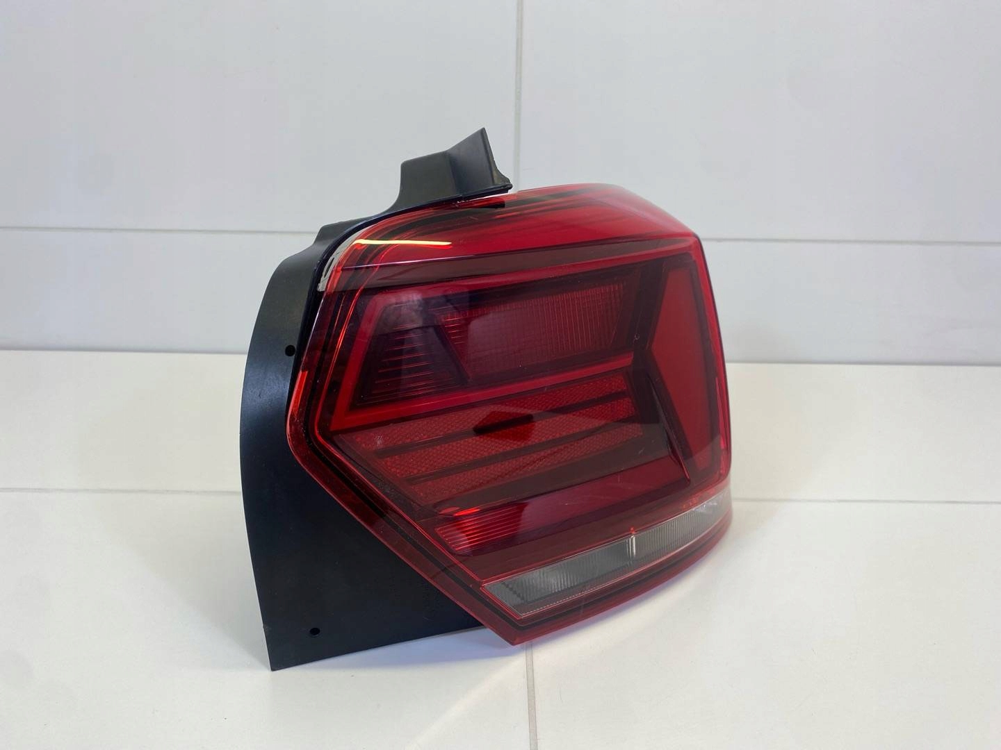 light rear right side Volkswagen Polo 6 2020 2G0945096B