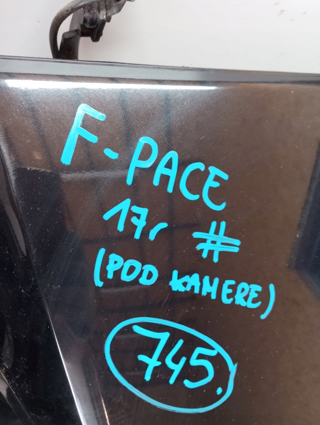 boot doors JAGUAR F PACE below KAMERE