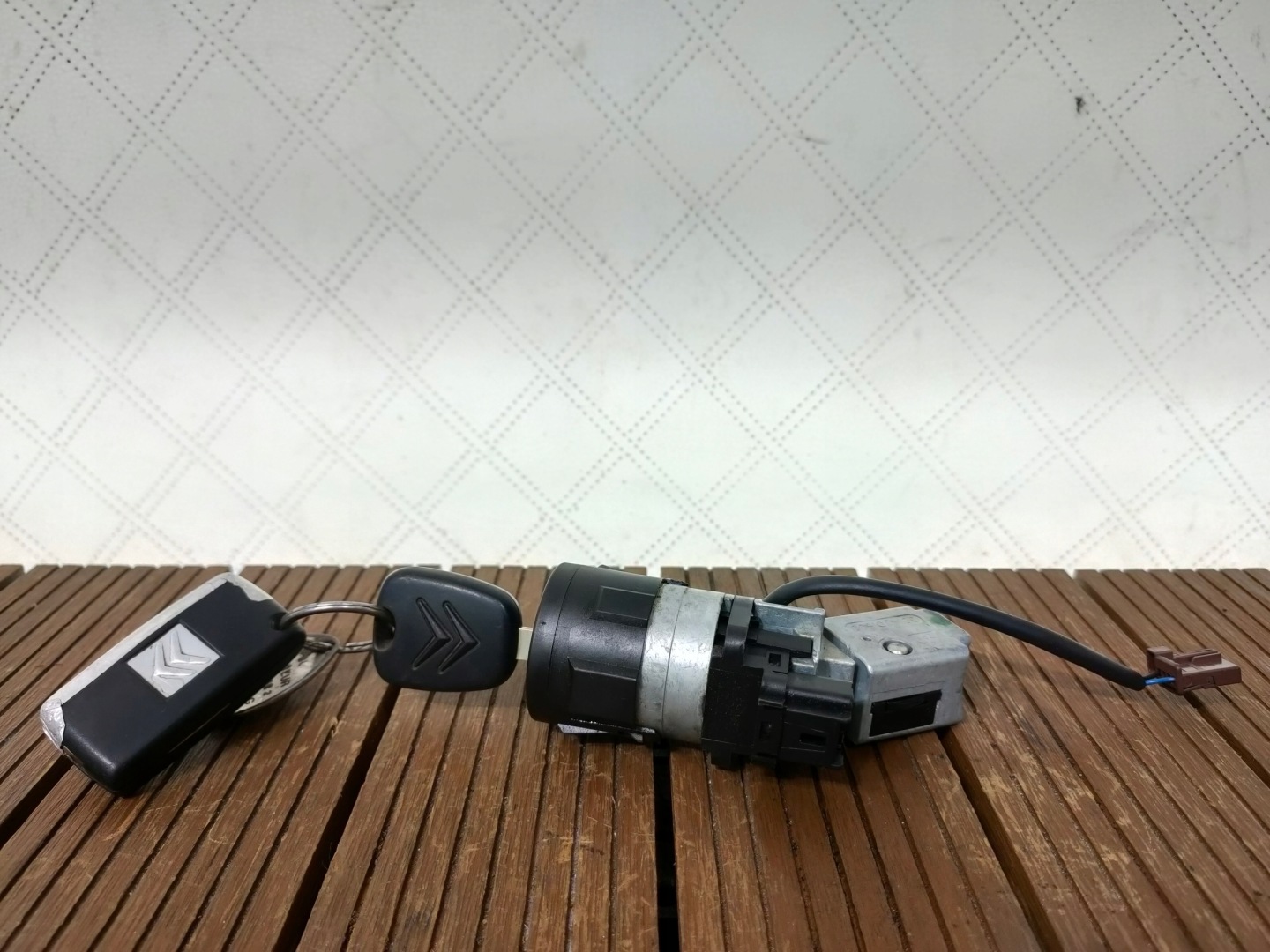 CITROEN C5 III 08-16 ignition Z KLUCZYKAMI 1X PILOT OE