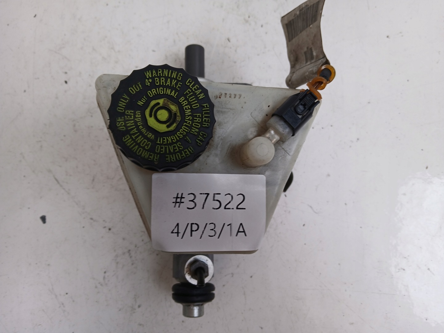 MERCEDES W203 Servofreno serbatoio A2034300002