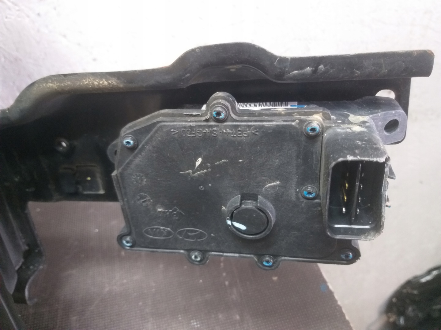 bumper support front HYUNDAI SANTA FE III 3 12- sensor
