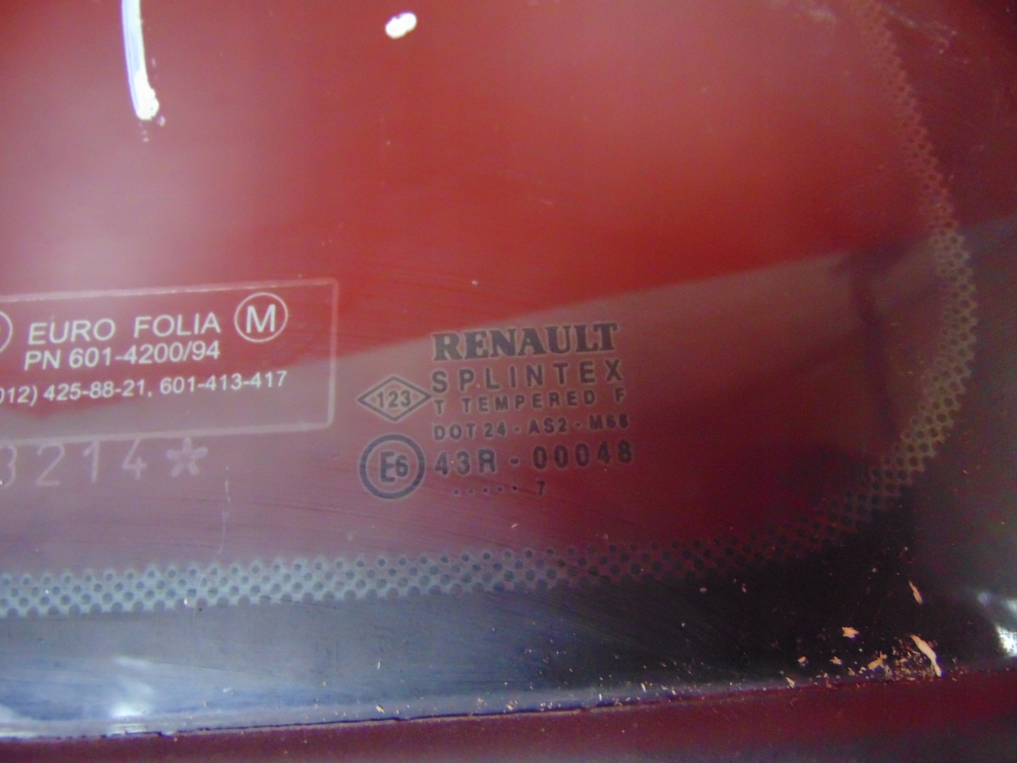 RENAULT MEGANE and COUPE window bodywork right rear part
