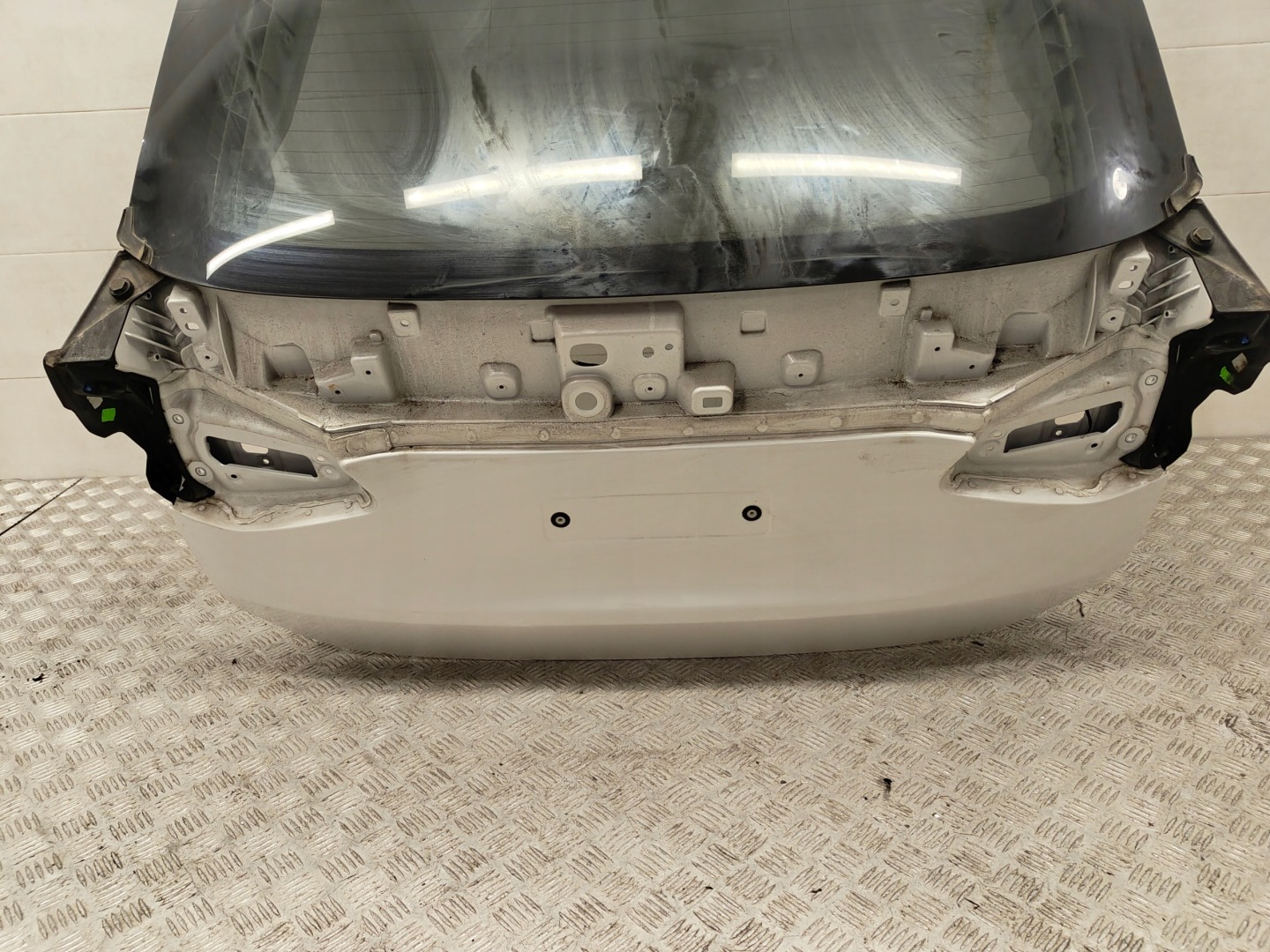 BMW 6 G32 trunk door boot A96