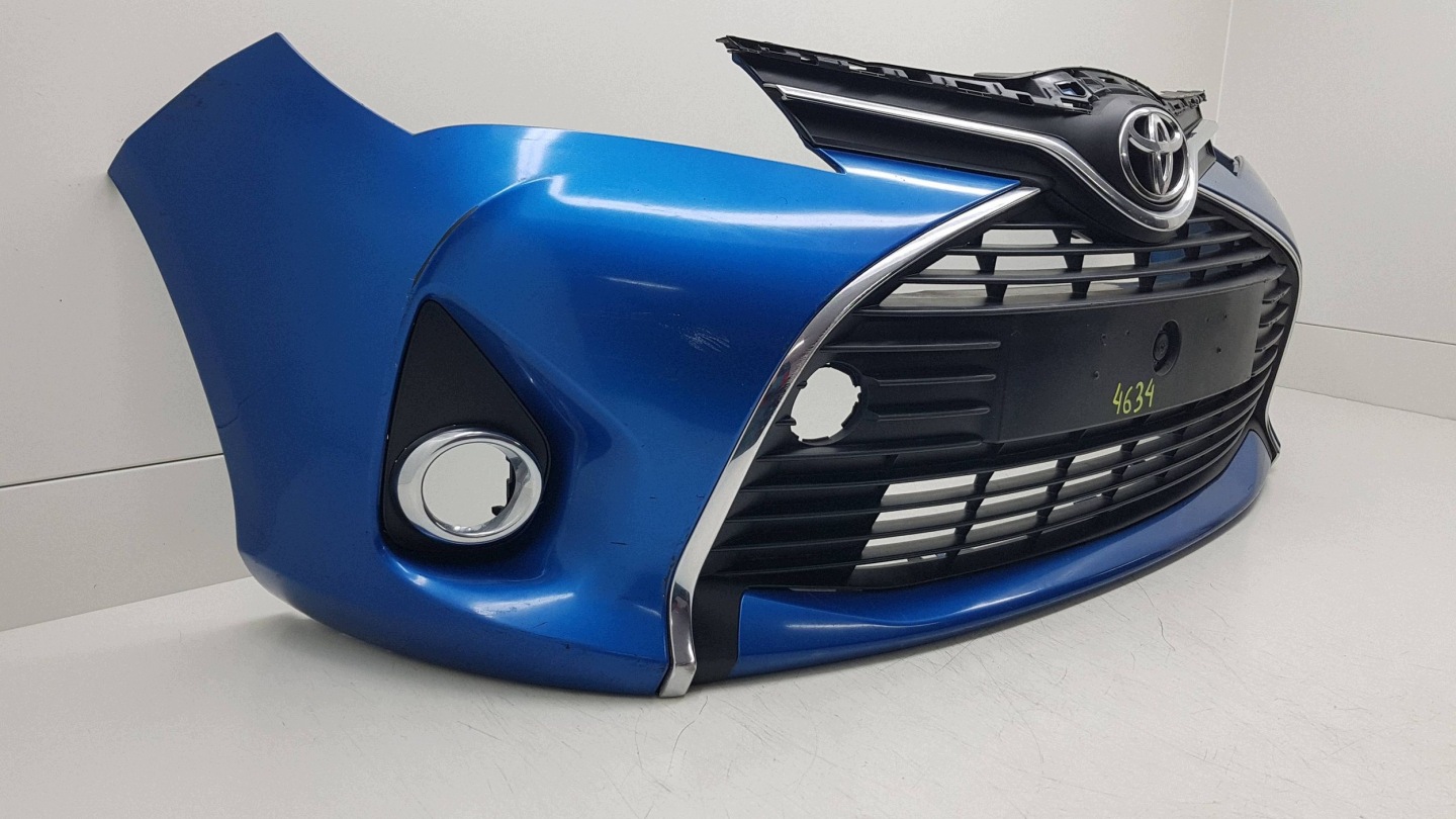 TOYOTA YARIS 3 III 2014 - bumper front 53102-od040