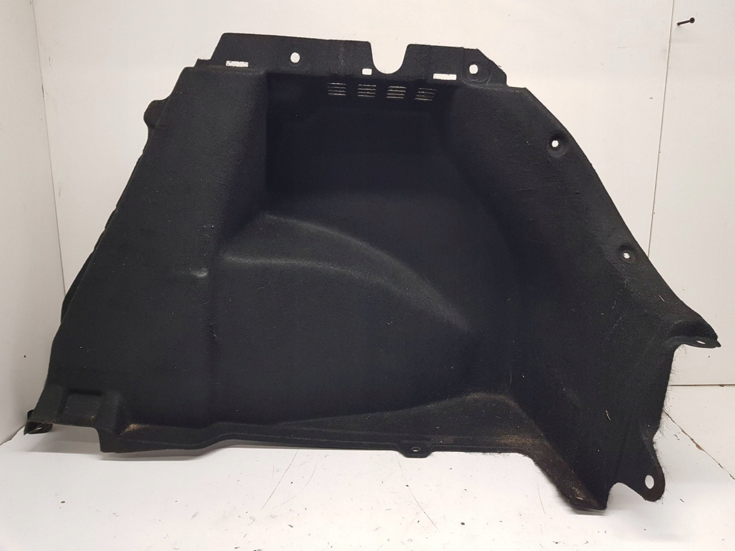 HYUNDAI I30 II HB boot upholstery right rear part 85740-A6000 2012