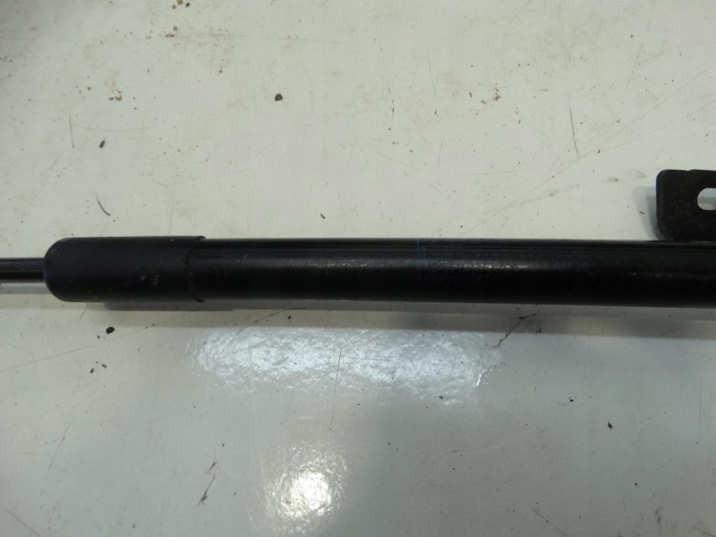 damper bonnet boot rear part BMW F20 2013R. 5124-7239871