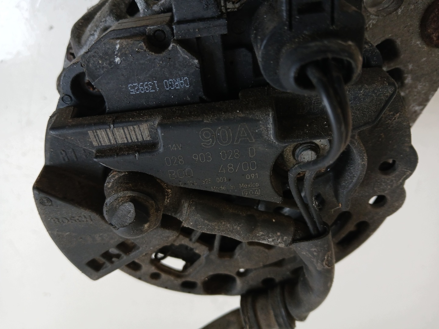VW GOLF IV AUDI A3 8L 1.6 ALTERNATOR 028903028D 90A