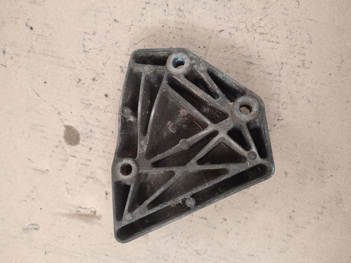 support OPEL VECTRA C SIGNUM 1.8 9226302