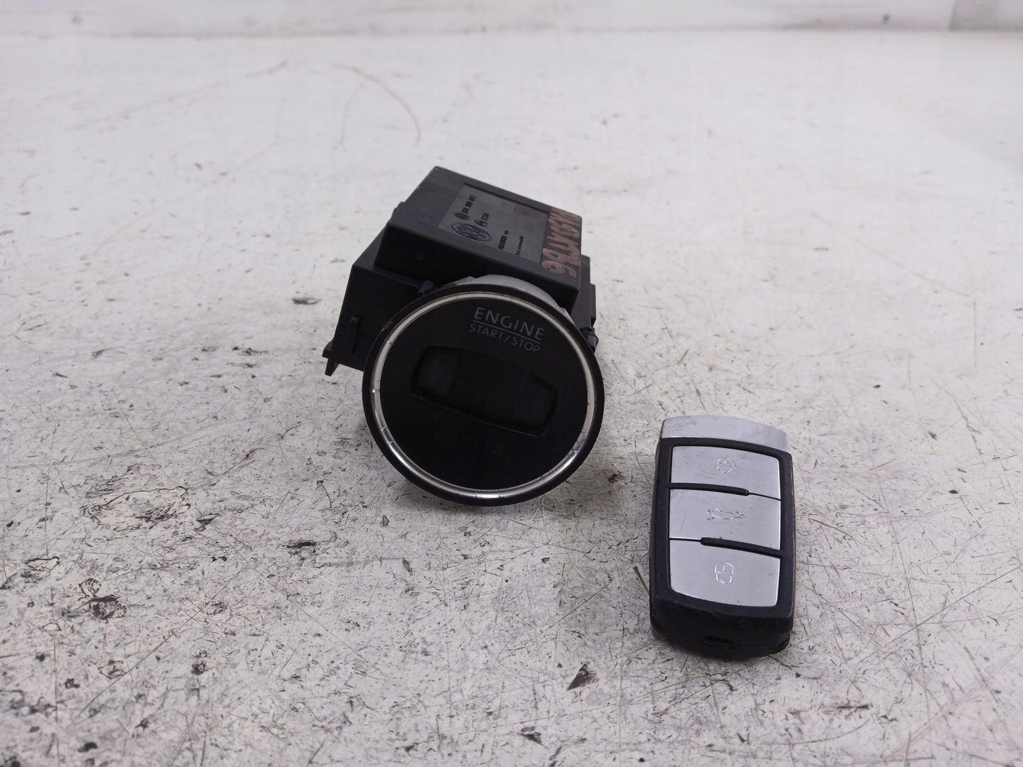 VW PASSAT B6 player ignition key 3C0905843M