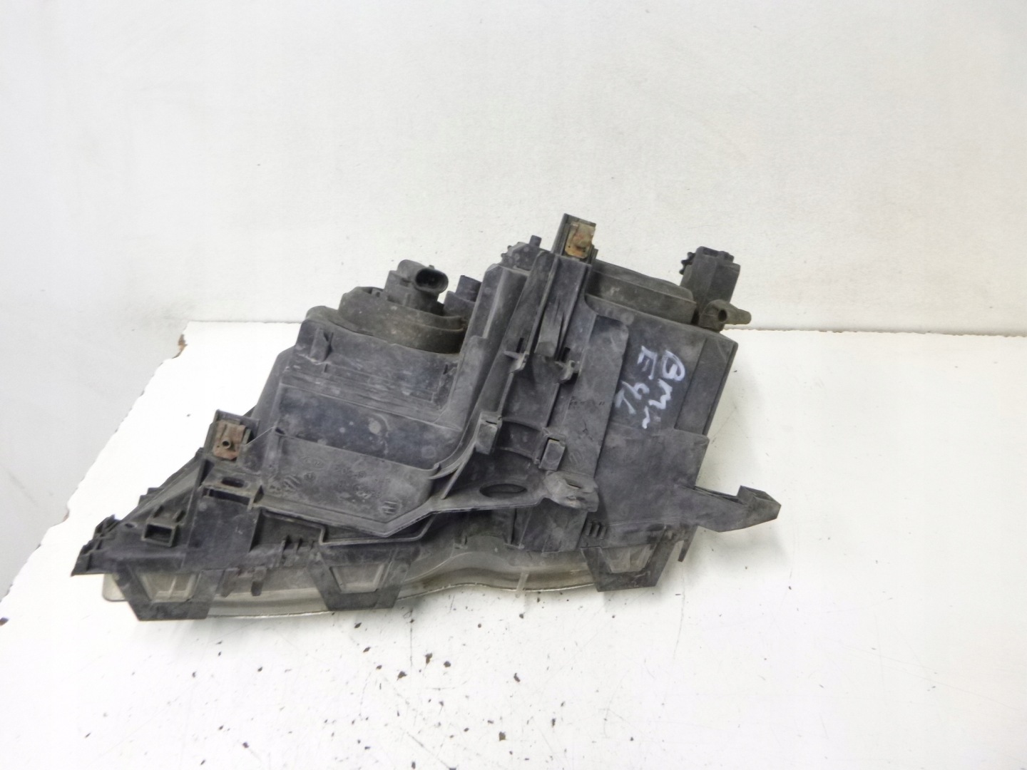 FAR PREDNJA BMW E46 LIFT 2001R.