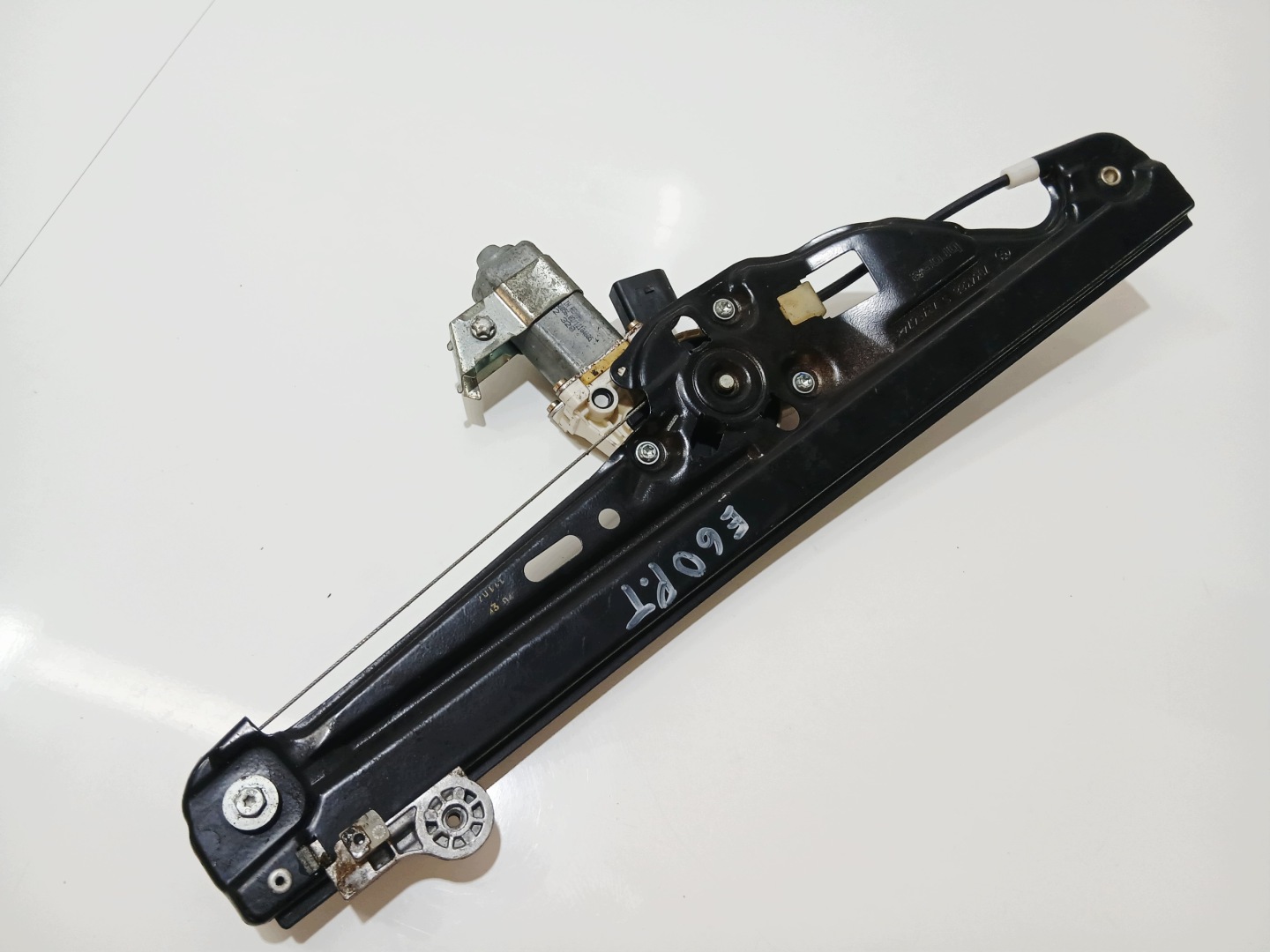 window regulator right rear part BMW E60 E61 7034388