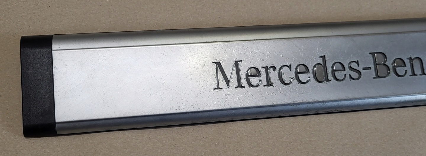 moulding inner cap threshold left front MERCEDES ML W164 LIFT OE