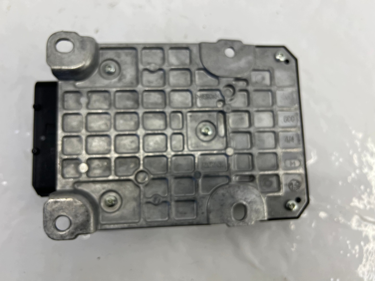 module control unit AKTYWNEGO springing AUDI A4 S4 A5 S5 B8 8W 8W0907777C