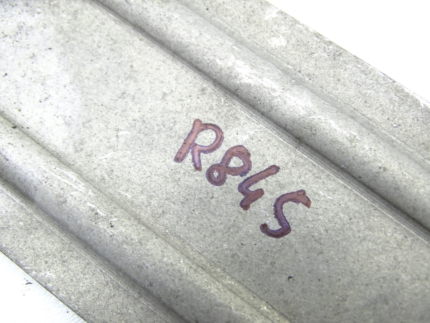 Halter Blende Abdeckung Unterfahrschutz AUDI R8 4S PLUS 5.2 FSI 4S0813194D