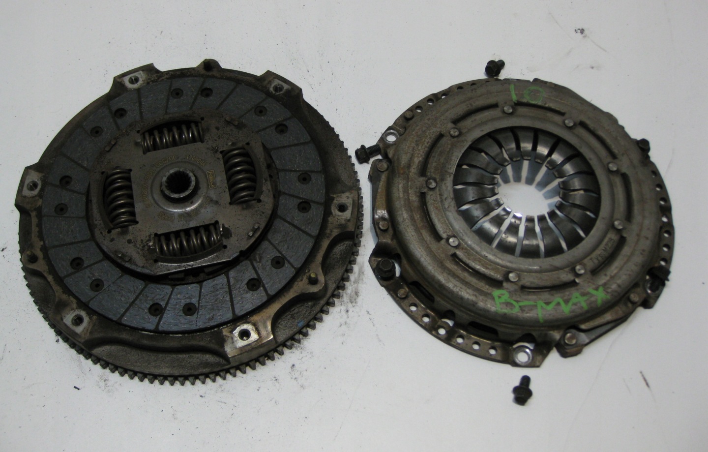 FORD B-MAX 13R 1.0EB Embrayage de pression Disque Complets