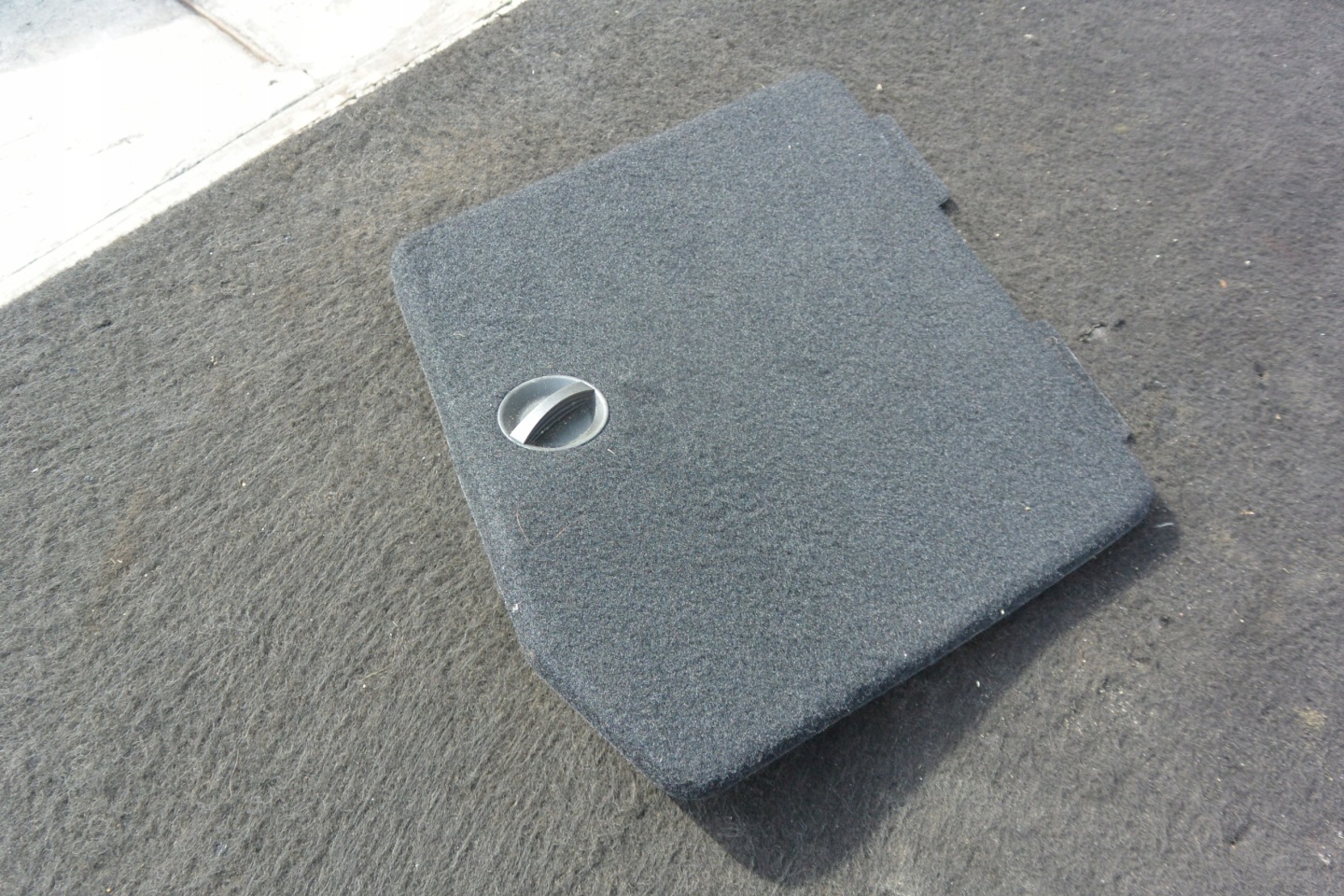 spoiler BOCZKA boot right MERCEDES W204 sedan