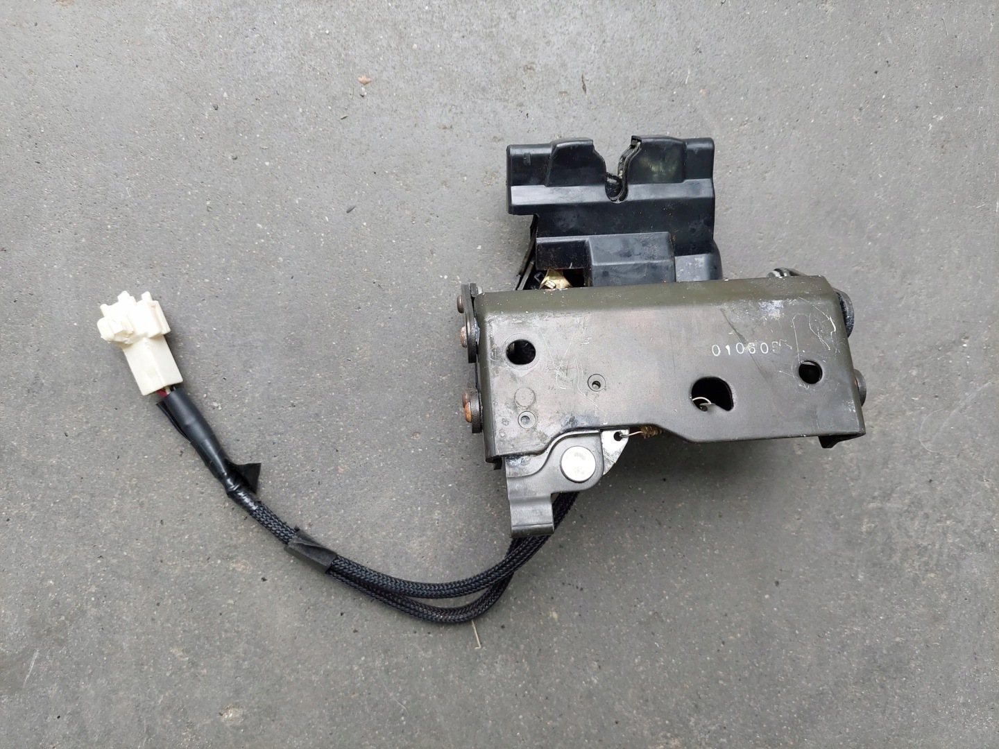 lock bonnet boot rear part rear LEXUS SC II 430