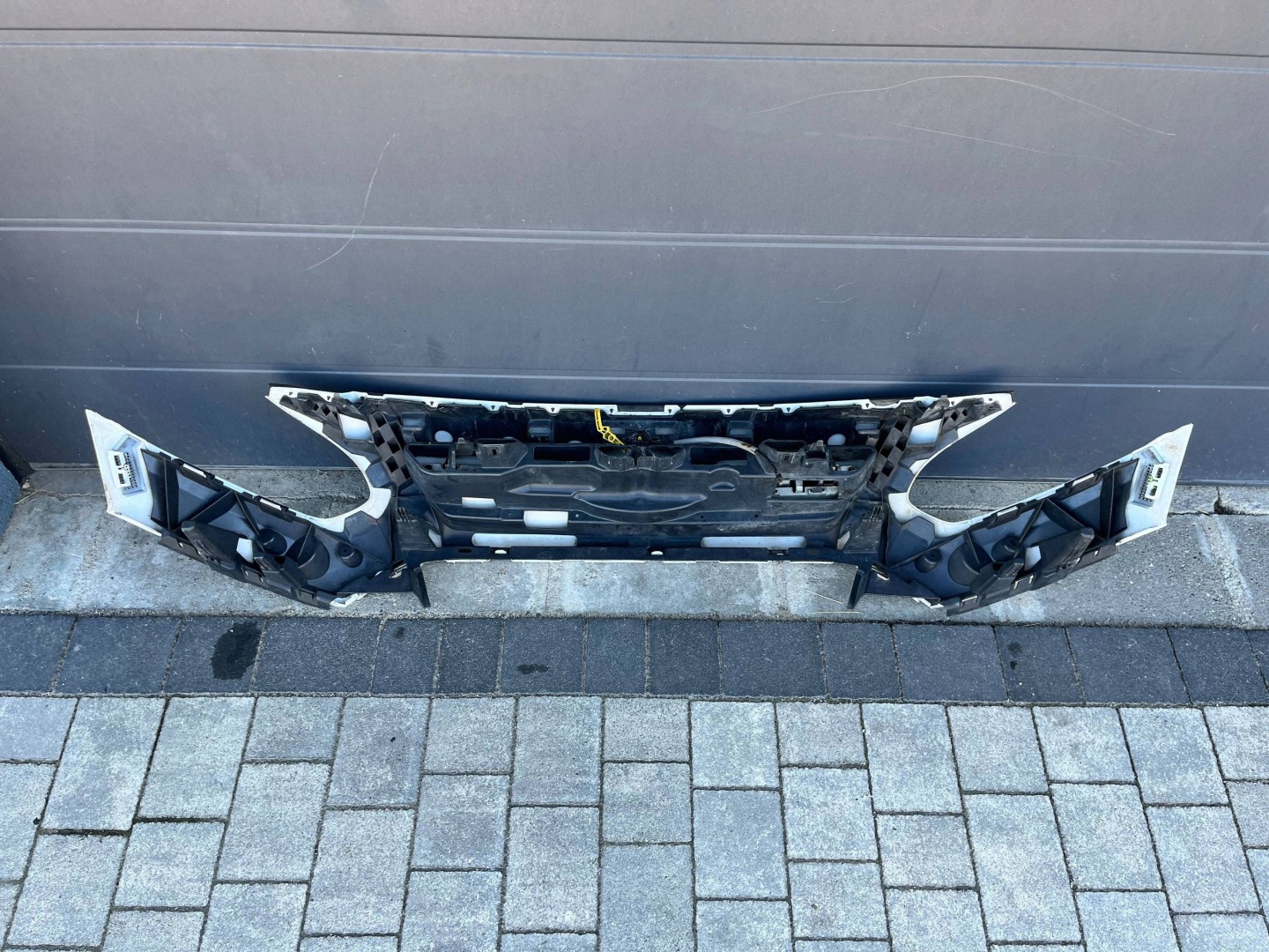 FORD TRANSIT CONNECT MK2 front bumper upper DT11-17757-BBXWAA @M