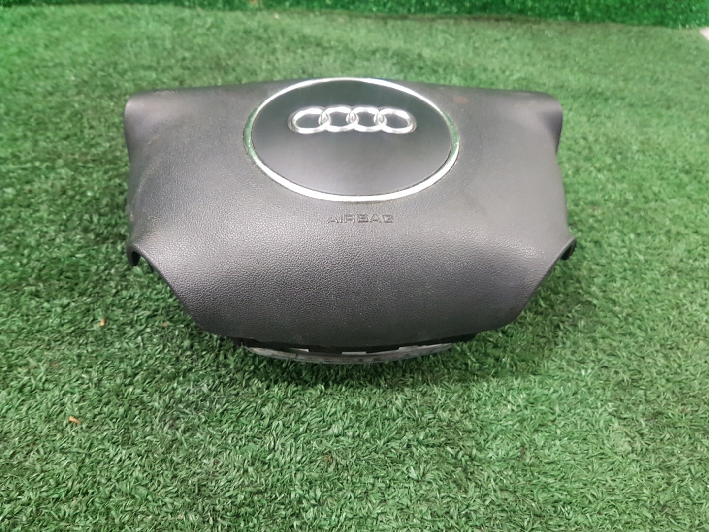 airbag airbag driver´s AUDI A3 8P 8P0880201D