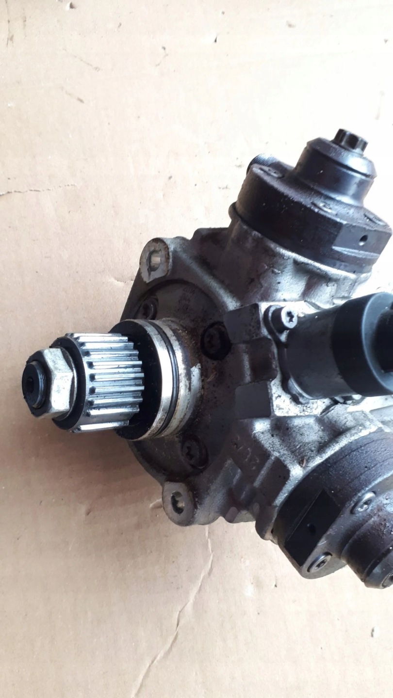 A4 B8 A5 feed pump nozzle 3.0 TDI CDU