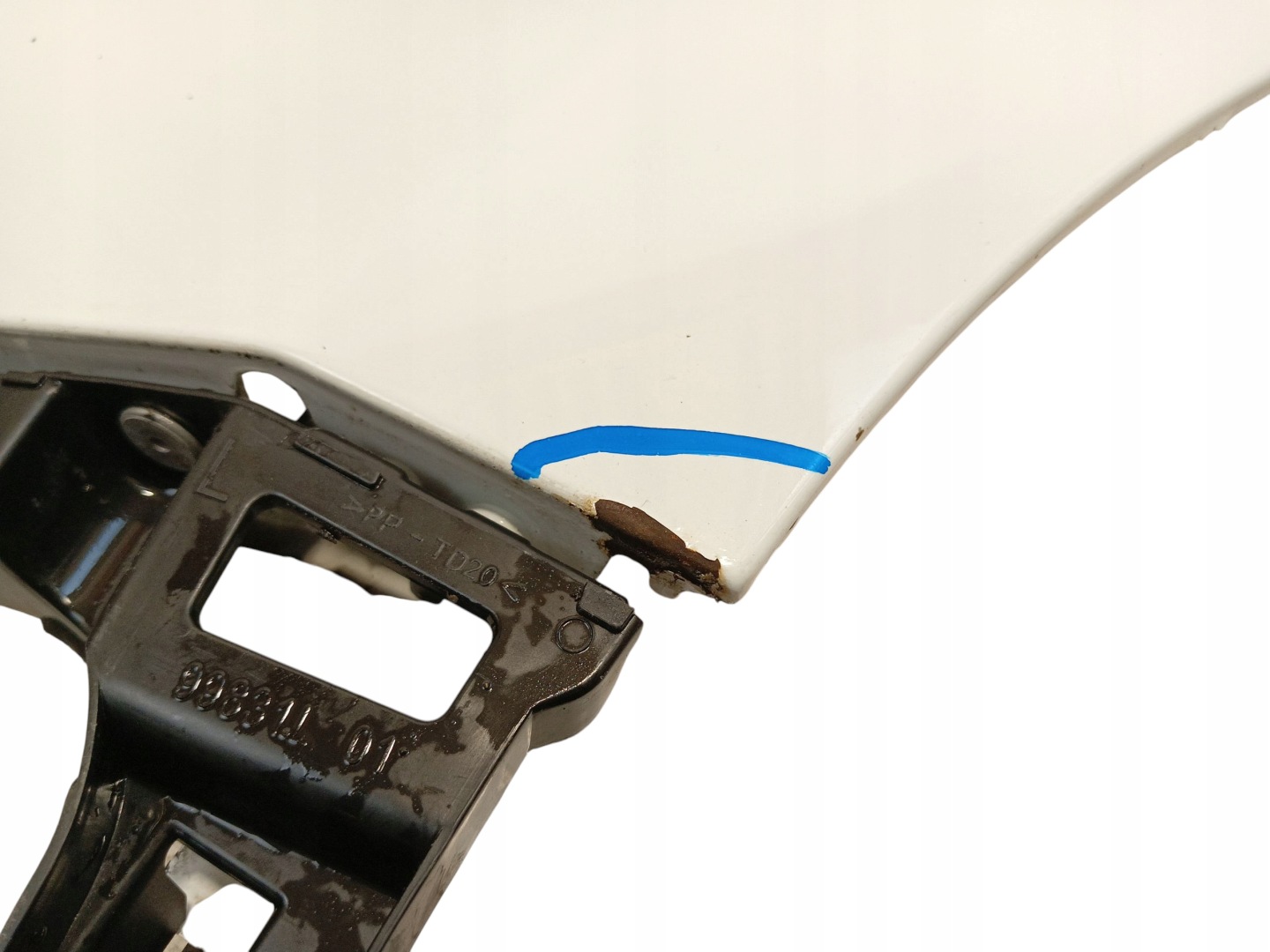 fender left front CITROEN C3 PICASSO LIFT (2012-2017) KOD LAKIERU EWPA